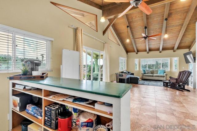 1255 Bermuda Pl, El Cajon, CA 92021