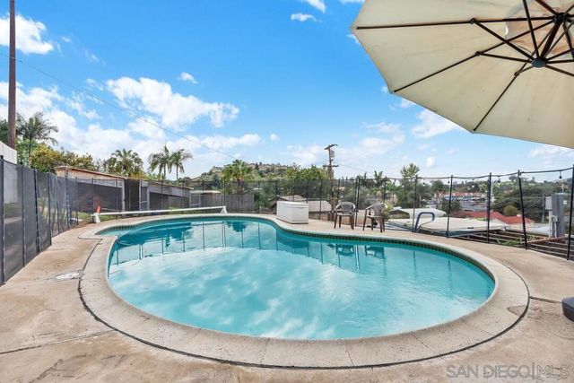 1255 Bermuda Pl, El Cajon, CA 92021