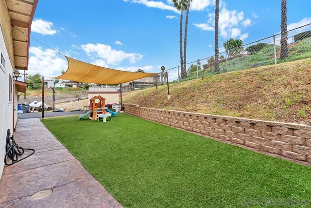 1255 Bermuda Pl, El Cajon, CA 92021