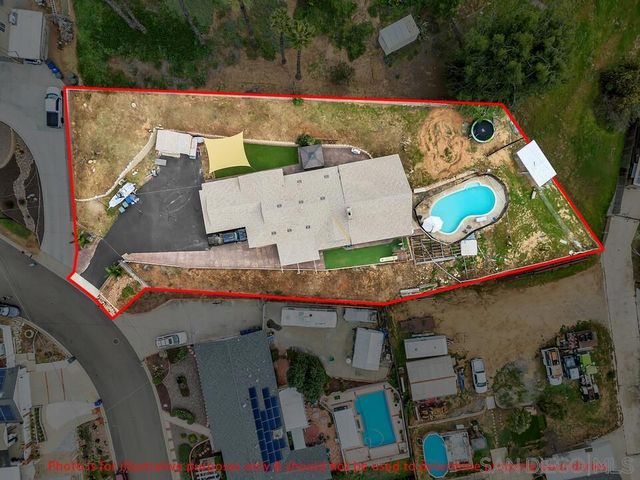 1255 Bermuda Pl, El Cajon, CA 92021