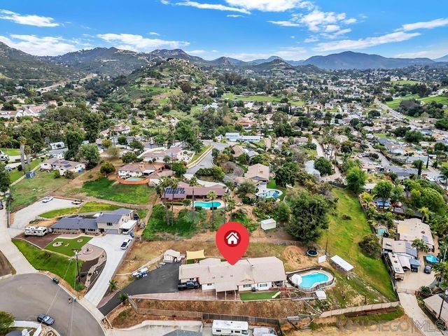 1255 Bermuda Pl, El Cajon, CA 92021