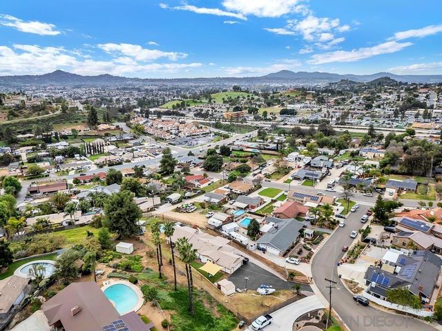 1255 Bermuda Pl, El Cajon, CA 92021