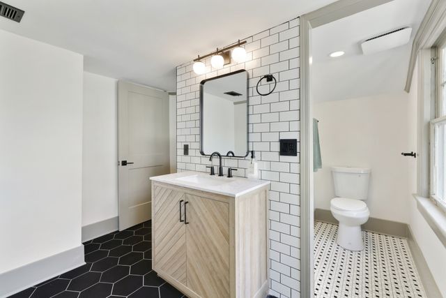 1408 Douglas Ave, Nashville, TN 37206