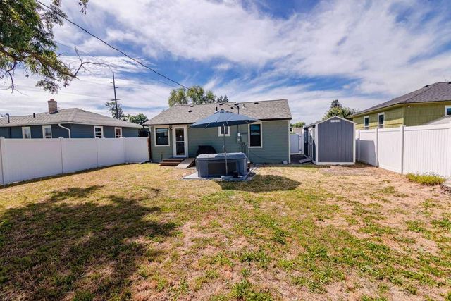 1323 E LONGFELLOW Ave, Spokane, WA 99207