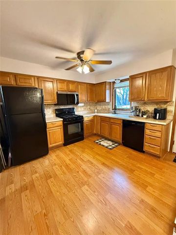 2203 S Owings Street, Oak Grove, MO 64075