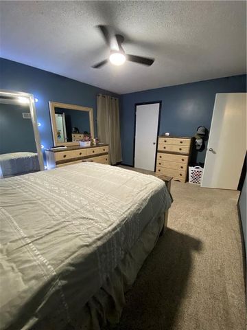 2203 S Owings Street, Oak Grove, MO 64075