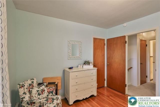 1961 Ravenwood Drive, Bethlehem City, PA 18018