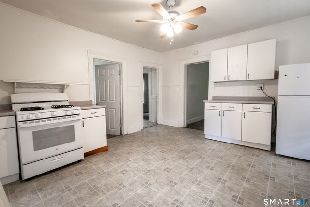 24 Central Avenue, Norwich, CT 06360