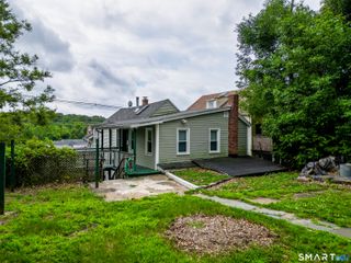 24 Central Avenue, Norwich, CT 06360