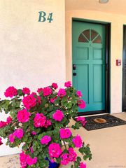 7757 Eads B4, La Jolla, CA 92037