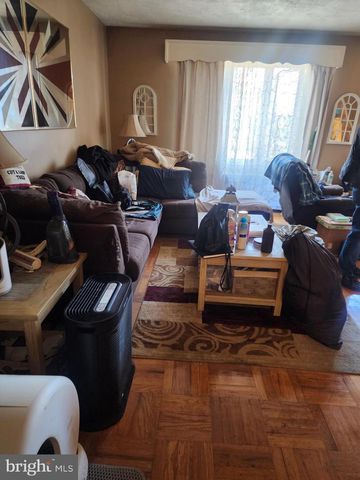 7633 RUGBY ST, Philadelphia, PA 19150