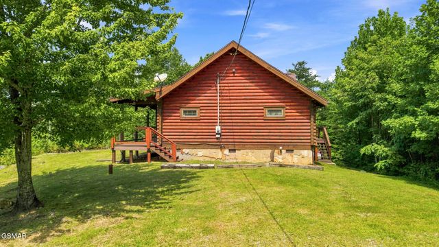 2469 Misty Shadows Drive, Sevierville, TN 37862