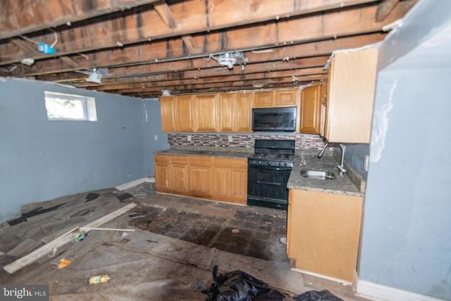 1403 N DECKER AVE, Baltimore, MD 21213