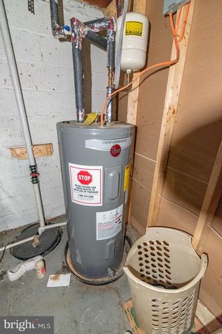 1403 N DECKER AVE, Baltimore, MD 21213