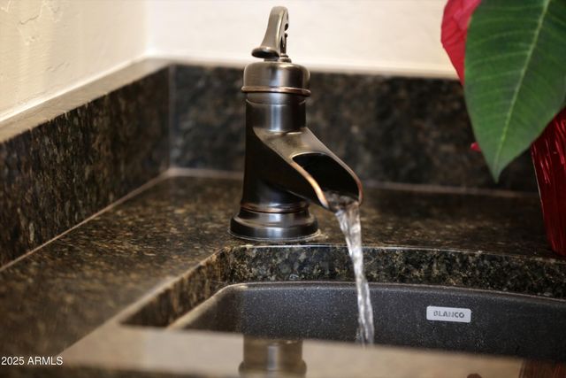 1850 E VINEDO Lane, Tempe, AZ 85284