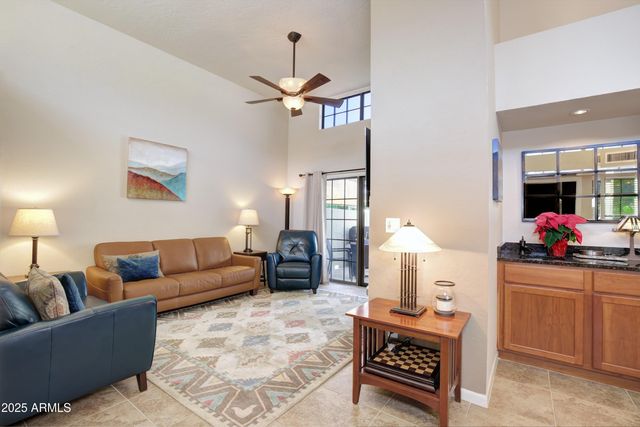 1850 E VINEDO Lane, Tempe, AZ 85284