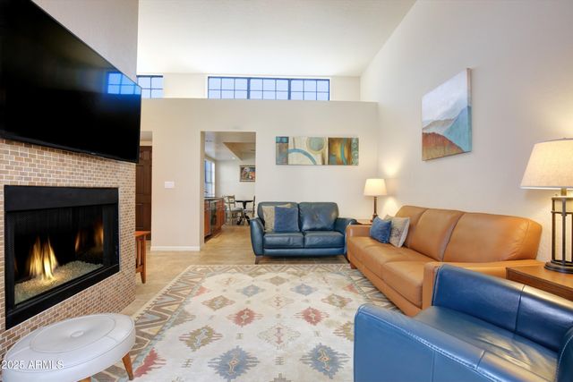 1850 E VINEDO Lane, Tempe, AZ 85284