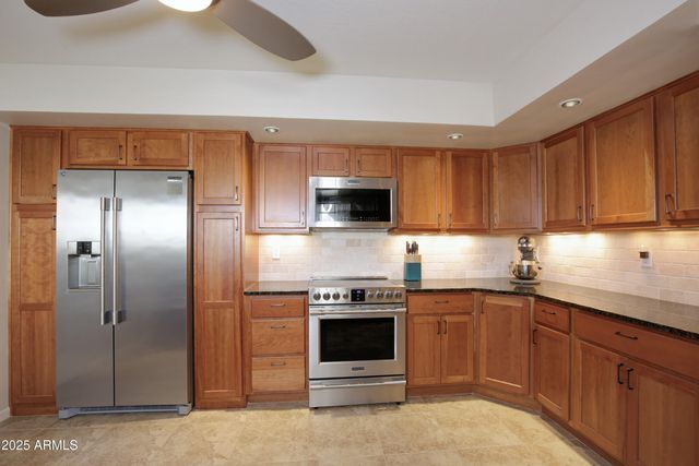 1850 E VINEDO Lane, Tempe, AZ 85284