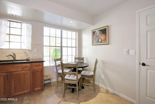 1850 E VINEDO Lane, Tempe, AZ 85284