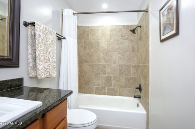 1850 E VINEDO Lane, Tempe, AZ 85284