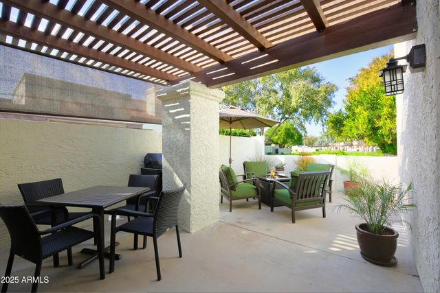 1850 E VINEDO Lane, Tempe, AZ 85284