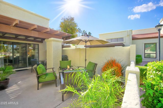 1850 E VINEDO Lane, Tempe, AZ 85284