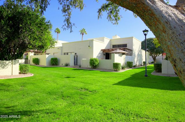 1850 E VINEDO Lane, Tempe, AZ 85284