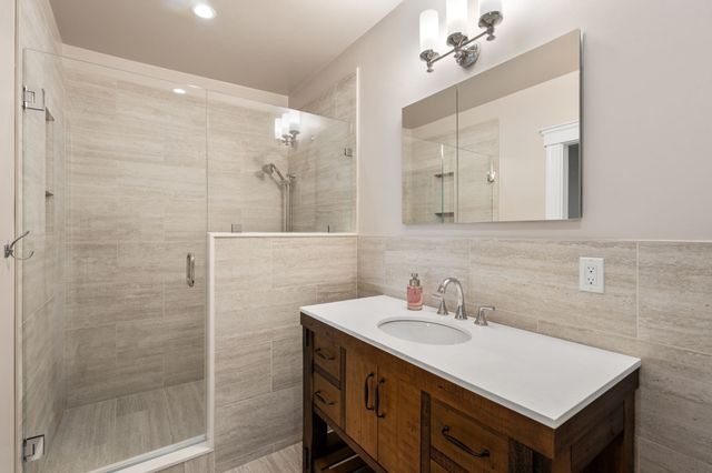 41- Brown Ave, Boston, MA 02131