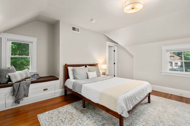 41- Brown Ave, Boston, MA 02131