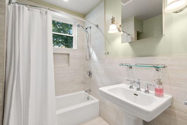 41- Brown Ave, Boston, MA 02131