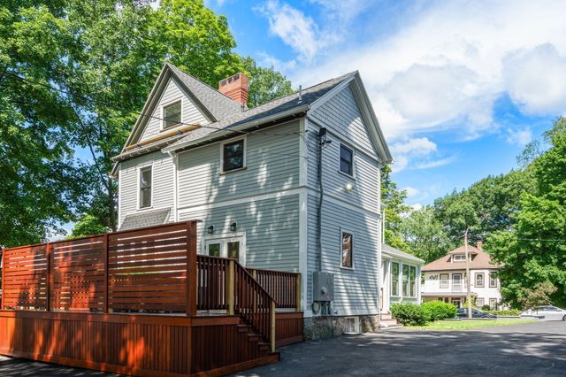 41- Brown Ave, Boston, MA 02131
