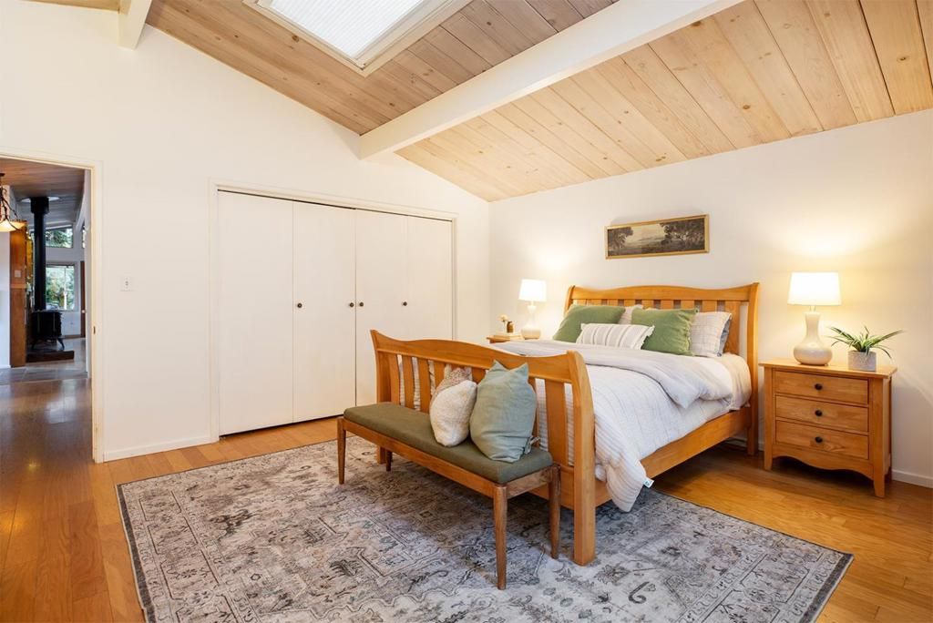 Image 20 of property listing at 951 Jenny Way, Felton, CA 95018