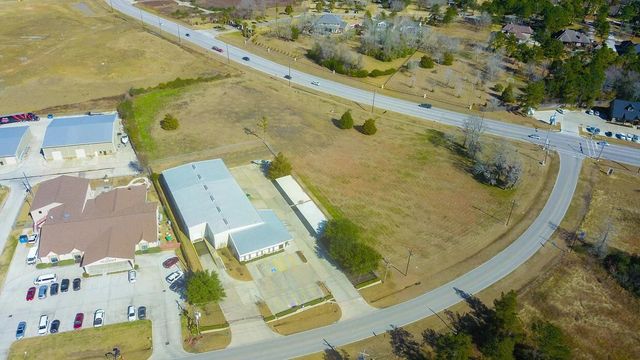 16866 & 16870 Walden Road, Montgomery, TX 77356