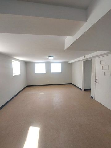 4038 W Dickens Avenue G, Chicago, IL 60639