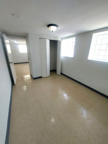 4038 W Dickens Avenue G, Chicago, IL 60639