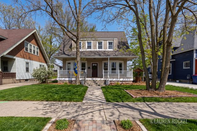 443 Dickinson Street Se, City Of Grand Rapids, MI 49507