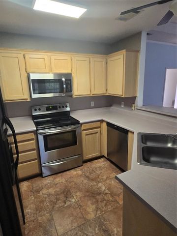 604 Valleyridge Court, Decatur, TX 76234