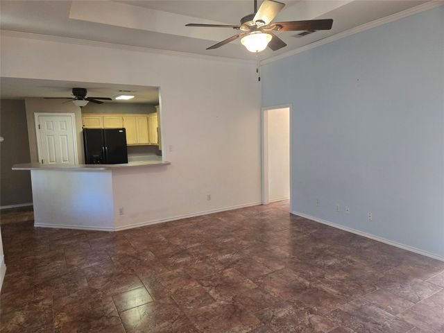 604 Valleyridge Court, Decatur, TX 76234