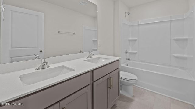 1004 Minnette Circle, New Bern, NC 28562