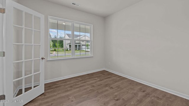 1004 Minnette Circle, New Bern, NC 28562