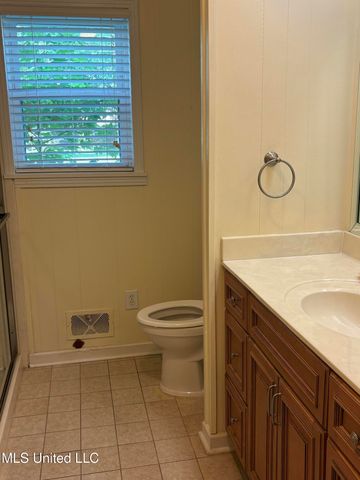 4729 Hillsdale Drive, Olive Branch, MS 38654