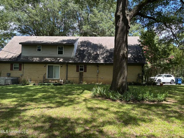 4729 Hillsdale Drive, Olive Branch, MS 38654