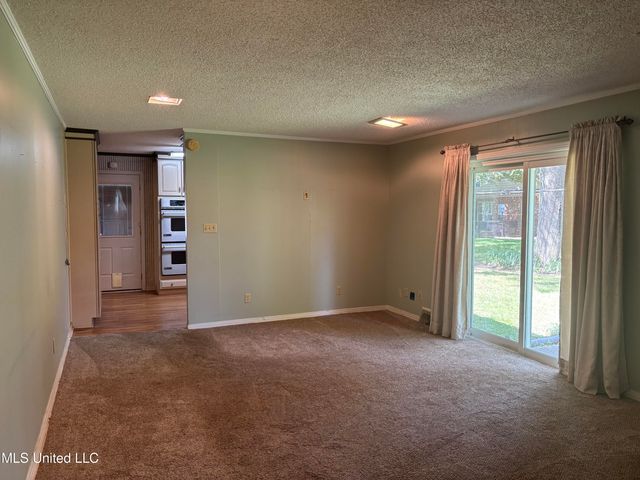 4729 Hillsdale Drive, Olive Branch, MS 38654