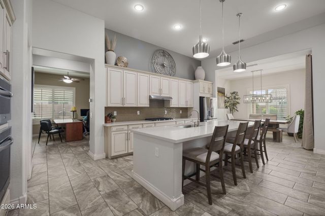 3785 E STRAWBERRY Drive, Gilbert, AZ 85298