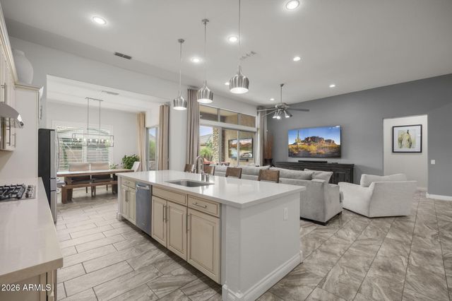 3785 E STRAWBERRY Drive, Gilbert, AZ 85298