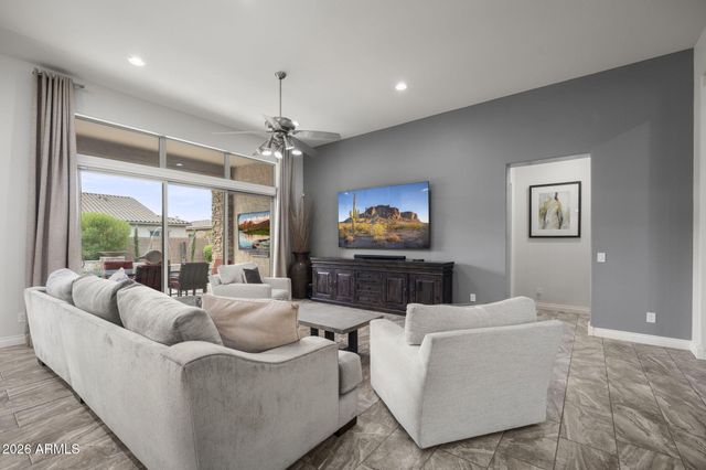3785 E STRAWBERRY Drive, Gilbert, AZ 85298