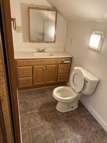 425 ANNEX AVENUE, Oshkosh, WI 54901