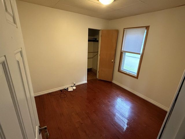 425 ANNEX AVENUE, Oshkosh, WI 54901
