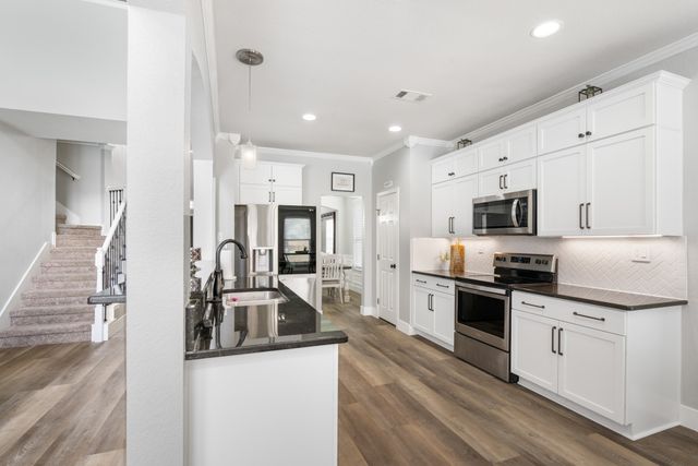 2959 Masters Court S, Burleson, TX 76028