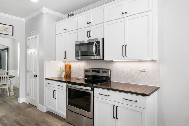 2959 Masters Court S, Burleson, TX 76028